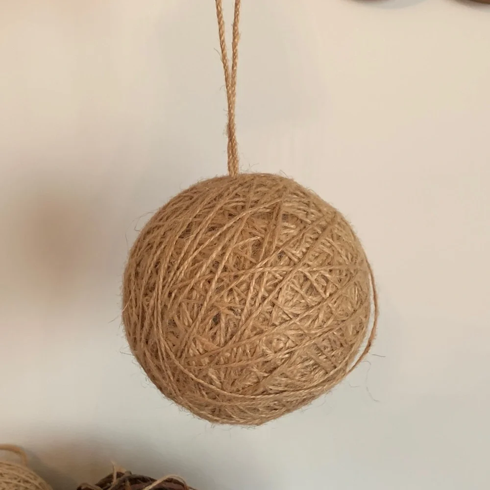 Source Unknown ball used